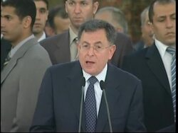 WRAP PM urges opposition stop 'digging bunkers ADDS evening scenes outside office News Clip