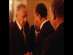 SYND 01/10/70 SOVIET PREMIER KOSYGIN MEETS WITH THE ACTING PRESIDENT OF EGYPT AND OTHER HEADS OF STATE AT CAIRO'S KOUBBEH REPUBLICAN PALACE Instructional Video