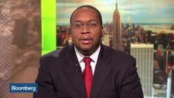 Pandora Shares Drop on Weak Listener Numbers News Clip