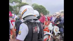 Thousands of landless peasants clash with police during demonstration in Brazilian capital News Clip