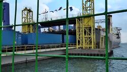 CLEAN : Ukraine launches new China trade route bypassing Russia News Clip