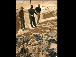 Mass graves provide new evidence as prosecutors mount case against Saddam News Clip