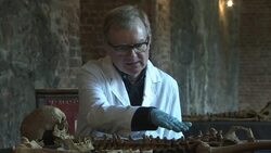 Plague bodies reveal secrets of the old city of London in the 14th century ++EMBARGOED++ News Clip