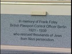 Ex spy who got Jews out of Nazi Germany honoured News Clip