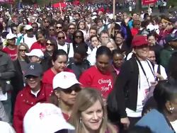 ATMOSPHERE: Finish Line at the 14th Annual NY EIF Revlon Run/Walk Stock Footage