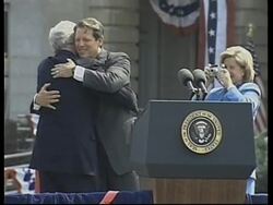 USA: CLINTON ENDORSES GORE News Clip