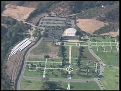 More aerials of Michael Jackson's public funeral News Clip