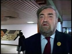 Delegates to Non-Aligned summit s'bites, comment on Castro News Clip