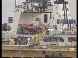 USA: EGYPT: EGYPTAIR PLANE CRASH: DEBRIS (2) Instructional Video