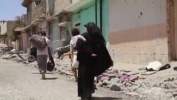CLEAN : Civilians flee western Mosul amid fighting News Clip