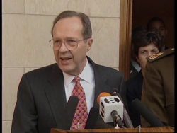 EGYPT: CAIRO: US TO FIGHT CUTS IN EGYPT AID News Clip