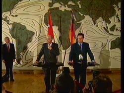 GERMANY: TURKISH FOREIGN MINISTER ERDAL INONU PRESS CONFERENCE News Clip