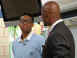 MS Former NBA player Alonzo Mourning presents Jabari Parker 2012 Gatorade High School Basketball Player of Year AUDIO / Chicago, Illinois, United States Stock Footage