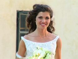 HD: Beautiful Bride Stock Footage