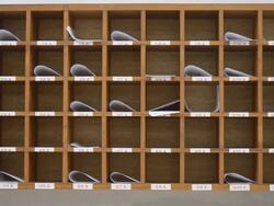 paning parallel full locker Stock Footage