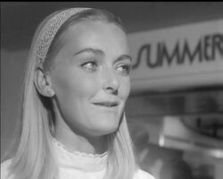 ON THE COURTS News Clip