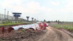 CLEAN : Images of the cell drug lord El Chapo Guzman escaped from News Clip