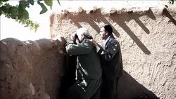 CLEAN : Syria border town about to fall as hundreds dead News Clip