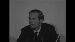 SYND 20 4 68 HEART-SWAP SURGEON BARNARD HOLDS PRESS CONFERENCE News Clip