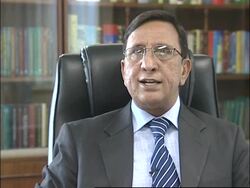 Official on Dutch climbers down from K-2 and Italian still stranded News Clip