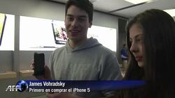 VOICED : Todos quieren News Clip