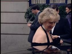 USA: ALAN GREENSPAN WARNING ON US ECONOMY Instructional Video