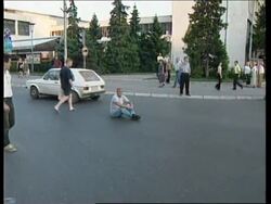 YUGOSLAVIA: ARMY RESERVISTS CONTINUE PROTESTS News Clip