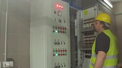 stationary engeneer at work Stock Footage