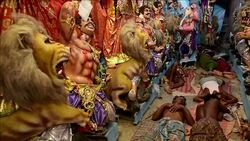 CLEAN : Statue of Hindu goddess Durga paraded for Durga Puja festival News Clip