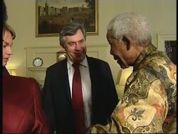 Nelson Mandela meets Gordon Brown ahead of statue unveiling Instructional Video