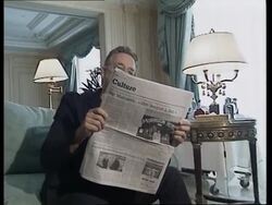 Hunderds of mourning fans remember Jim Morrison's death in Paris 30 years ago. News Clip