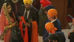 David Cameron Guru Nanak Darbar Gurdwara visit - General Election 2015 News Clip