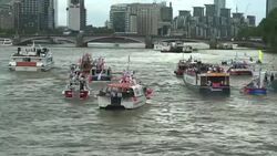 CLEAN : Farage leads Brexit flotilla into London News Clip