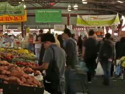 Queen Victoria Market time-lapse of shoppers and produce stalls in Melbourne. Stock Footage