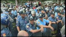 Protest against killing of bin Laden, scuffles Instructional Video