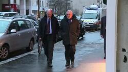 CLEAN : French right seeks News Clip