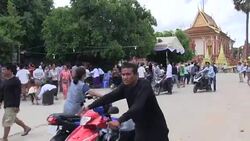 CLEAN : Hundreds join funeral of murdered Cambodian critic News Clip