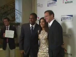 Bill Bellamy, Kristen Bellamy, Bob Saget at the Scleroderma Research Foundation's 'Cool Comedy - Hot Cuisine' at Beverly Hills CA. (Footage by WireImage Video/GettyImages) Stock Footage