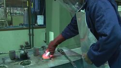 Traders flock to Dubai for gold News Clip