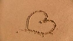 heart on the beach Stock Footage