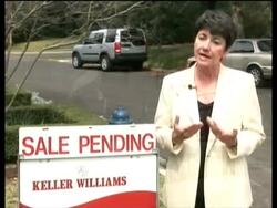 Mortgage lending woes rattle homeowners, market News Clip