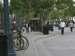 MS People strolling on walking street in Santa Monica / Los Angeles, California, United States Stock Footage