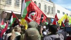 CLEAN : Hundreds demand reopening of key Hebron st News Clip