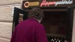 VOICED : El pinball renace en un museo en Hungria News Clip