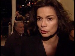 Kevin Spacey and Judi Dench host Sept 11 benefit gala. News Clip