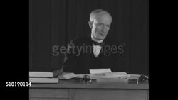 Sir William Beveridge discusses WWI war debt, reparations and world economy News Clip