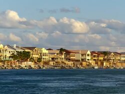 ZO, WS, Row of waterfront houses along Colorado River, Needles, California, USA Stock Footage