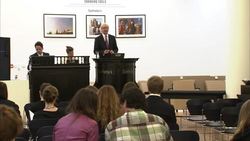 Mikki the chimpanzee's snaps of Red Square scoop ï¿½50,000 at auction News Clip