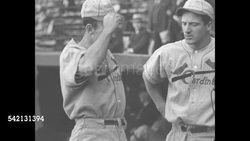 1935 baseball players on Giants, Cardinals and Yankees teams News Clip