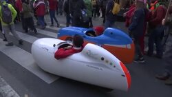 Thousands join climate protest in host city of UN conference Bonn News Clip